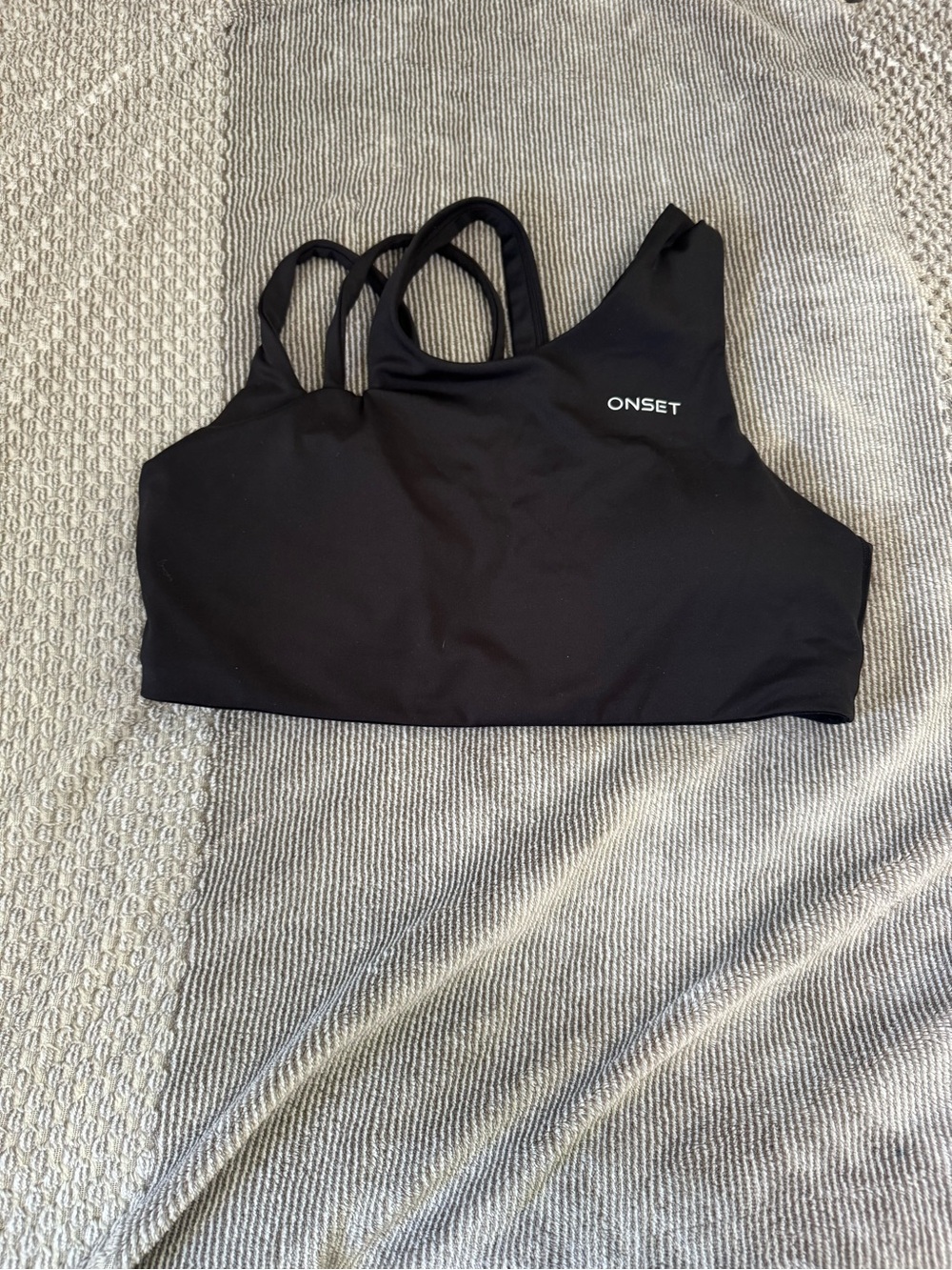 Onset Women’s Black Strappy High-Support Sports Bra